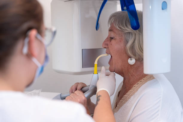 Best Emergency Gum Treatment in Churubusco, IN